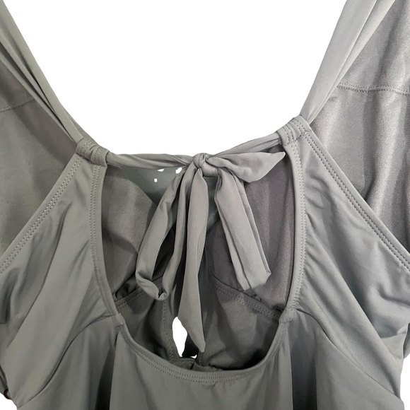 One Piece Bathing Suit Sexy Plunging Neck Tie-Back Swimsuit Olive Green Large - Picture 9 of 10